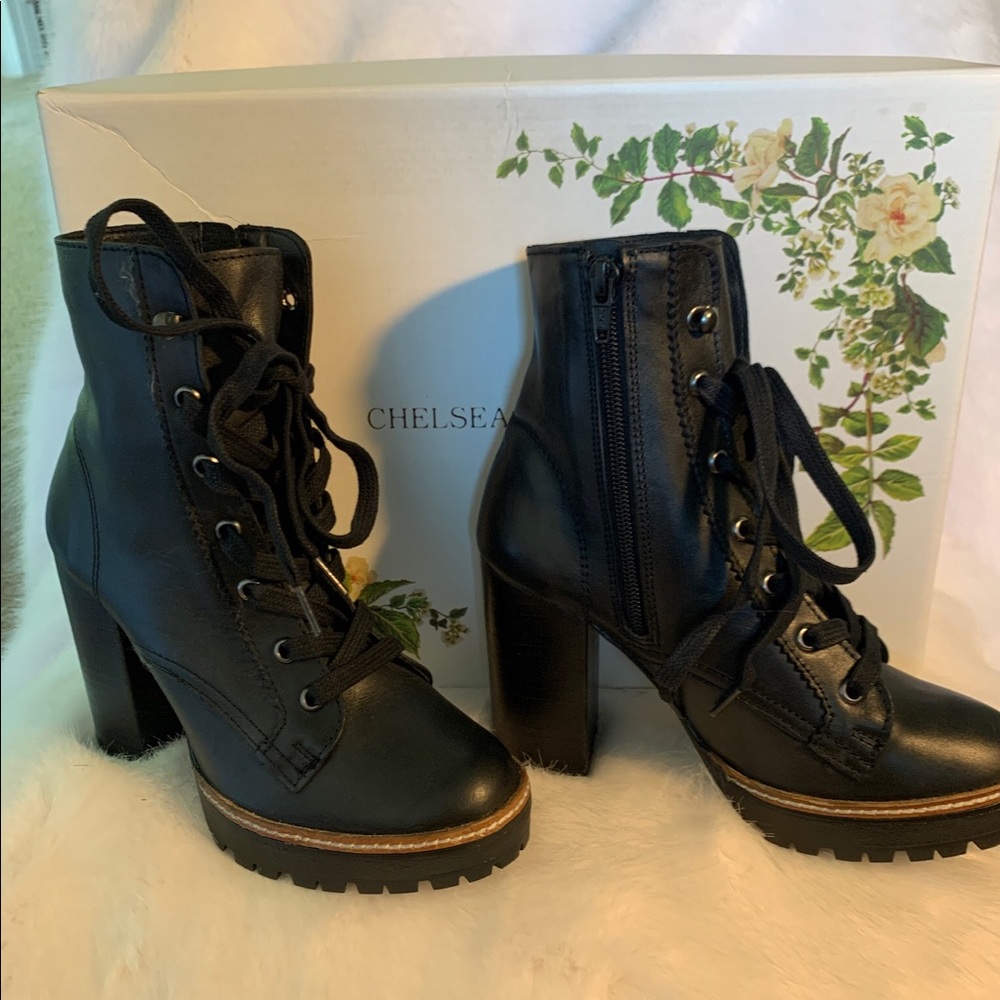 Chelsea and Violet NIB Combat Boots Sz. 8